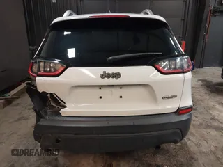 2019 Jeep Cherokee Latitude Plus with VIN 1C4PJMLX4KD232091, listed as a IAAI auction lot 41524058 with 59,196 mi miles and . Bid and sale history available at DreamBid. Image 16.