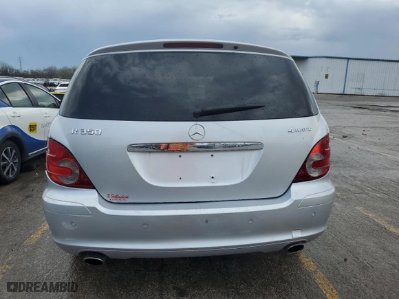 2007 Mercedes-Benz R-Class 3.5L with VIN 4JGCB65E27A051675, listed as a Copart auction lot 54390065 with 129,136 mi miles and Clean Title. Bid and sale history available at carsss.com. Image 6.