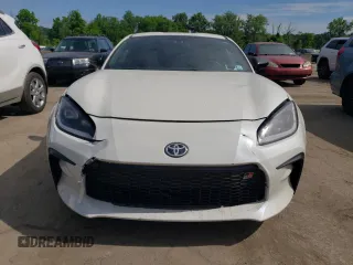 2022 Toyota GR86 with VIN JF1ZNBC13N8754114, listed as a Copart auction lot 57199954 with 20,758 mi miles and Salvage Title. Bid and sale history available at carsss.com. Image 5.