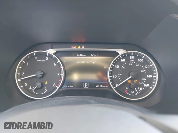 2024 Nissan Sentra SV with VIN 3N1AB8CVXRY367062, listed as a IAAI auction lot 40881630 with 39 mi miles and . Bid and sale history available at DreamBid. Image 7.