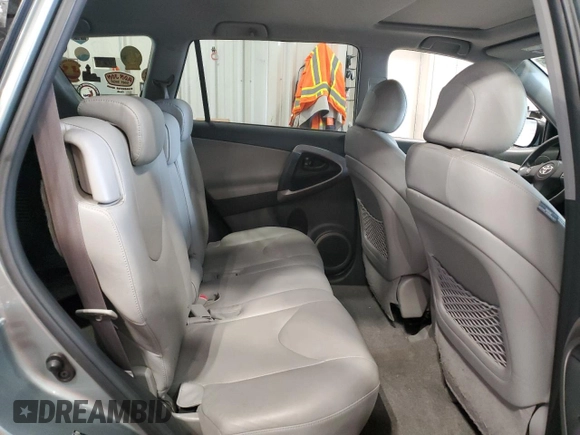 2008 Toyota RAV4 Limited with VIN JTMBD31V686081667, listed as a Copart auction lot 64056655 with 110,193 mi miles and Clean title. Bid and sale history available at DreamBid. Image 11.