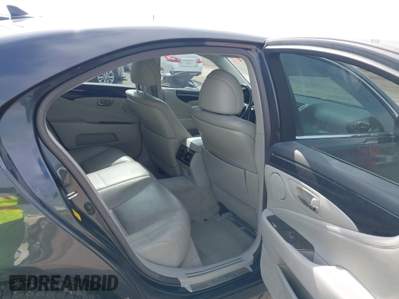 2009 Lexus LS 460 с VIN JTHCL46F095001574, выставлен на аукционе IAAI как лот 42115283 с пробегом 123 944 миль миль и . История ставок и продаж доступна на DreamBid. Изображение 8.