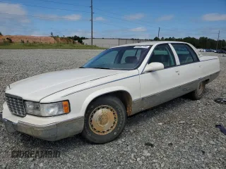 1996 Cadillac Fleetwood z VIN 1G6DW52P1TR715038, wystawiony jako Copart lot #69987194 z przebiegiem Nie podano mil oraz Szkody całkowita. Historia ofert i sprzedaży dostępna na DreamBid. Obrazek 1.