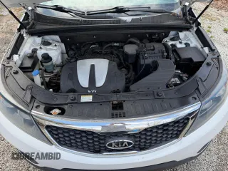 2013 Kia Sorento LX with VIN 5XYKT4A27DG420670, listed as a Copart auction lot 54378555 with 171,229 mi miles and Clean Title. Bid and sale history available at carsss.com. Image 7.