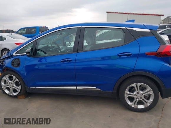 2017 Chevrolet Bolt EV LT z VIN 1G1FW6S09H4177071, wystawiony jako IAAI lot #42163824 z przebiegiem 65 327 mil mil oraz . Historia ofert i sprzedaży dostępna na DreamBid. Obrazek 15.