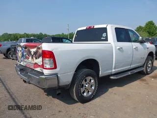 2019 Ram 2500 Big Horn with VIN 3C6UR5DJ1KG570506, listed as a IAAI auction lot 42372500 with 76,161 mi miles and . Bid and sale history available at DreamBid. Image 4.