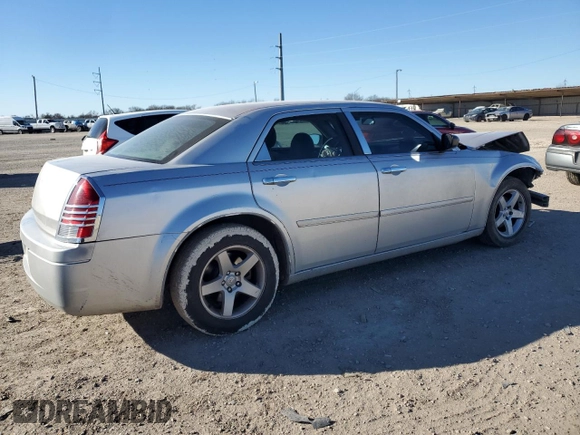 2006 Chrysler 300 with VIN 2C3KA43R56H376290, listed as a Copart auction lot 41593915 with 133,789 mi miles and Salvage Title. Bid and sale history available at carsss.com. Image 3.