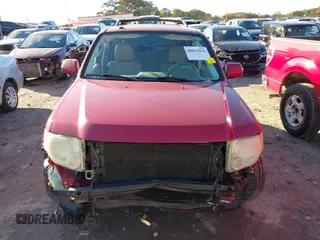 2010 Ford Escape Limited with VIN 1FMCU9E71AKA62228, listed as a IAAI auction lot 40817032 with 237,761 mi miles and . Bid and sale history available at DreamBid. Image 12.