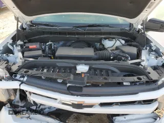 2024 Chevrolet Silverado 1500 RST with VIN 1GCUDEED5RZ182527, listed as a Copart auction lot 52426135 with 5,169 mi miles and Salvage Title. Bid and sale history available at carsss.com. Image 11.