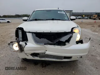 2013 GMC Yukon Denali with VIN 1GKS1EEF6DR326097, listed as a Copart auction lot 84966724 with 140,115 mi miles and Salvage Title. Bid and sale history available at carsss.com. Image 5.