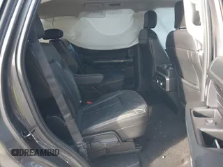 2019 Ford Expedition Platinum with VIN 1FMJU1LT9KEA48876, listed as a IAAI auction lot 41622102 with 133,087 mi miles. Bid and sale history available at carsss.com. Image 8.