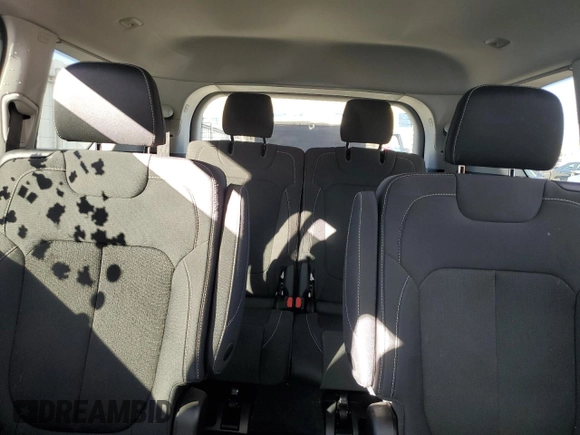 2023 Jeep Grand Cherokee Laredo z VIN 1C4RJKAG7P8832393, wystawiony jako Copart lot #50940045 z przebiegiem 31 405 mil mil oraz Szkoda całkowita • Salvage title. Historia ofert i sprzedaży dostępna na DreamBid. Obrazek 10.