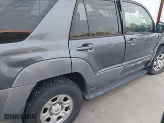 2003 Toyota 4Runner SR5 with VIN JTEZU14R530008993, listed as a IAAI auction lot 41697926 with 302,008 mi miles. Bid and sale history available at carsss.com. Image 13.