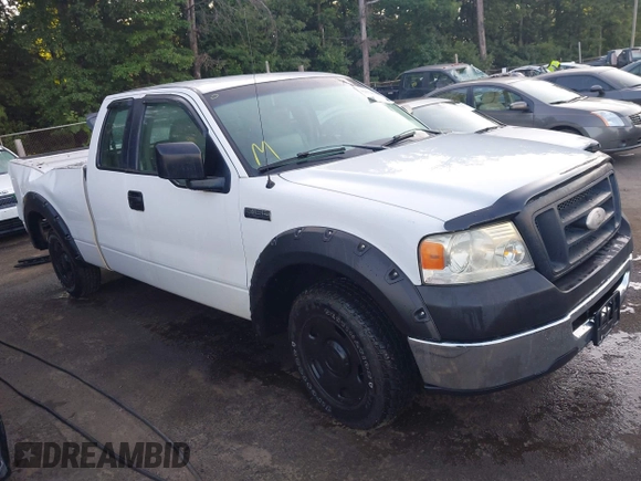 2008 Ford F-150 STX z VIN 1FTRX12W88FA16580, wystawiony jako IAAI lot #42572032 z przebiegiem 226 419 mil mil oraz . Historia ofert i sprzedaży dostępna na DreamBid. Obrazek 1.