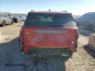 2024 Ford Explorer XLT with VIN 1FMSK8DH7RGA42621, listed as a Copart auction lot 47085265 with 7,171 mi miles and Salvage Title. Bid and sale history available at carsss.com. Image 6.