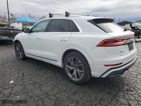 2022 Audi Q8 Premium Plus with VIN WA1EVBF16ND030858, listed as a Copart auction lot 39587974 with 19,981 mi miles. Bid and sale history available at carsss.com. Image 2.