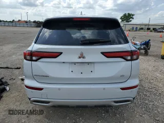 2023 Mitsubishi Outlander SE z VIN JA4J3UA83PZ061933, wystawiony jako Copart lot #54256165 z przebiegiem 34 625 mil mil oraz Szkoda całkowita • Salvage title. Historia ofert i sprzedaży dostępna na DreamBid. Obrazek 6.