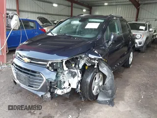 2022 Chevrolet Trax LT with VIN KL7CJPSM9NB564368, listed as a IAAI auction lot 41715716 with 42,421 mi miles. Bid and sale history available at carsss.com. Image 17.