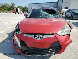 2012 Hyundai Veloster w/Black Int с VIN KMHTC6AD2CU033213, выставлен на аукционе Copart как лот 52168112 с пробегом 85 929 миль миль и На запчасти • Non repairable. История ставок и продаж доступна на DreamBid. Изображение 5.