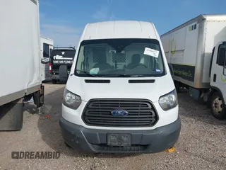 2016 Ford Transit Cargo z VIN 1FTYR3XM6GKB25327, wystawiony jako IAAI lot #42468273 z przebiegiem 137 976 mil mil oraz . Historia ofert i sprzedaży dostępna na DreamBid. Obrazek 11.