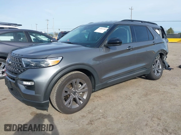 2023 Ford Explorer XLT with VIN 1FMSK7DH4PGC30228, listed as a IAAI auction lot 41851583 with 16,396 mi miles. Bid and sale history available at carsss.com. Image 18.