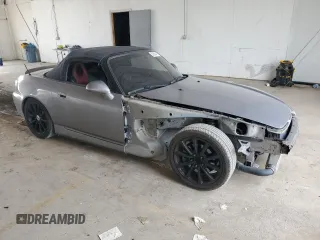 2005 Honda S2000 z VIN JHMAP21495S004569, wystawiony jako Copart lot #59552415 z przebiegiem 86 276 mil mil oraz Czysty tytuł • Clean title. Historia ofert i sprzedaży dostępna na DreamBid. Obrazek 4.