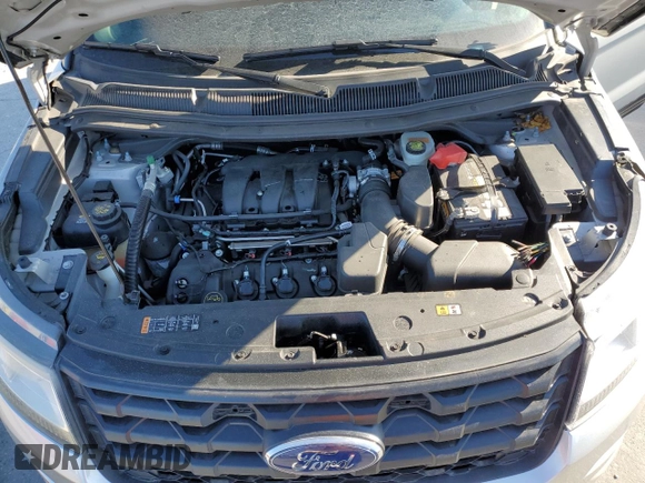 2018 Ford Police Interceptor Utility z VIN 1FM5K8ARXJGA83792, wystawiony jako Copart lot #45118023 z przebiegiem 19 004 mil mil oraz Nie do naprawy • Non repairable. Historia ofert i sprzedaży dostępna na DreamBid. Obrazek 12.