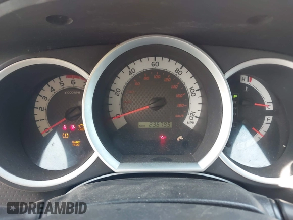 2013 Toyota Tacoma with VIN 3TMLU4EN7DM122791, listed as a IAAI auction lot 41484858 with 236,795 mi miles and . Bid and sale history available at DreamBid. Image 7.