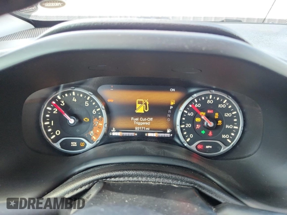 2016 Jeep Renegade Limited with VIN ZACCJADT2GPD14676, listed as a Copart auction lot 65989335 with 93,171 mi miles and Clean title. Bid and sale history available at DreamBid. Image 9.