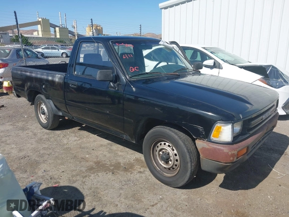 1989 Toyota Pickup DX z VIN JT4RN81P0K0029116, wystawiony jako IAAI lot #42474777 z przebiegiem 234 987 mil mil oraz . Historia ofert i sprzedaży dostępna na DreamBid. Obrazek 1.