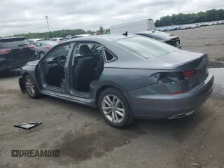 2020 Volkswagen Passat SE with VIN 1VWSA7A34LC021327, listed as a Copart auction lot 61075545 with 39,445 mi miles and Salvage title. Bid and sale history available at DreamBid. Image 2.