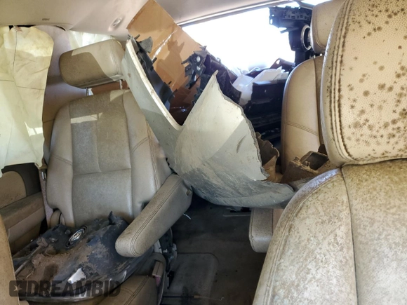 2008 GMC Yukon SLT w/4SB with VIN 1GKFC13JX8R178215, listed as a Copart auction lot 86160234 with 0 mi miles and Salvage Title. Bid and sale history available at carsss.com. Image 10.