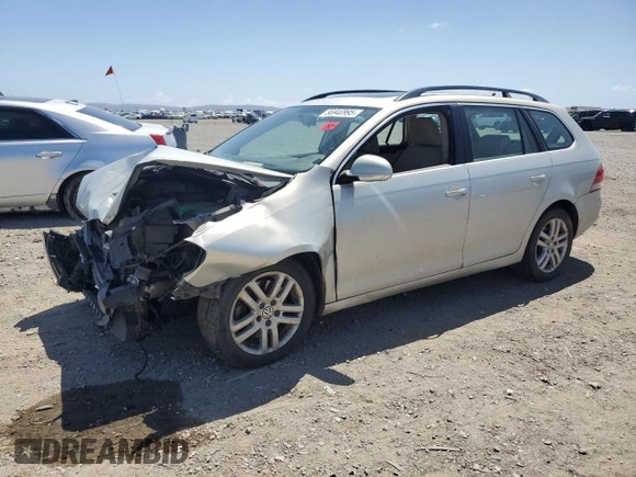 2010 Volkswagen Jetta TDI z VIN 3VWTL7AJ0AM654626, wystawiony jako Copart lot #56940995 z przebiegiem 196 928 mil mil oraz Szkoda całkowita • Salvage title. Historia ofert i sprzedaży dostępna na DreamBid. Obrazek 1.