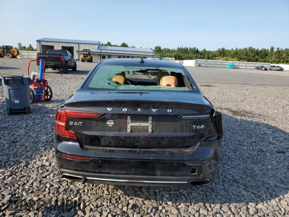 2019 Volvo S60 Inscription with VIN 7JRA22TL7KG006194, listed as a Copart auction lot 71342444 with 52,331 mi miles and Salvage Title. Bid and sale history available at carsss.com. Image 6.