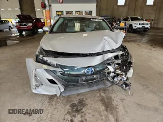 2017 Toyota Prius Plus with VIN JTDKARFP3H3060878, listed as a Copart auction lot 64452005 with 94,367 mi miles and Salvage title. Bid and sale history available at DreamBid. Image 5.