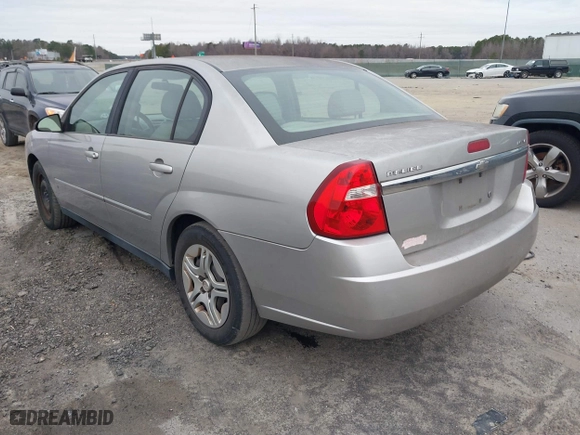 2007 Chevrolet Malibu LS w/2FL with VIN 1G1ZS58N87F290017, listed as a IAAI auction lot 41513640 with 202,007 mi miles. Bid and sale history available at carsss.com. Image 3.
