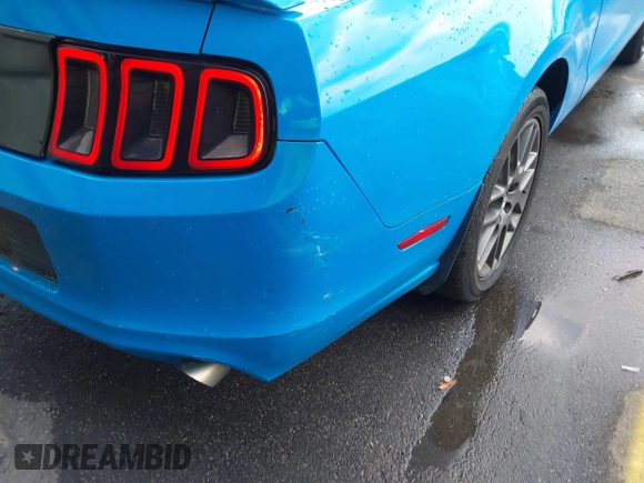 2013 Ford Mustang V6 with VIN 1ZVBP8AMXD5277474, listed as a IAAI auction lot 42576562 with 69,506 mi miles and . Bid and sale history available at DreamBid. Image 6.