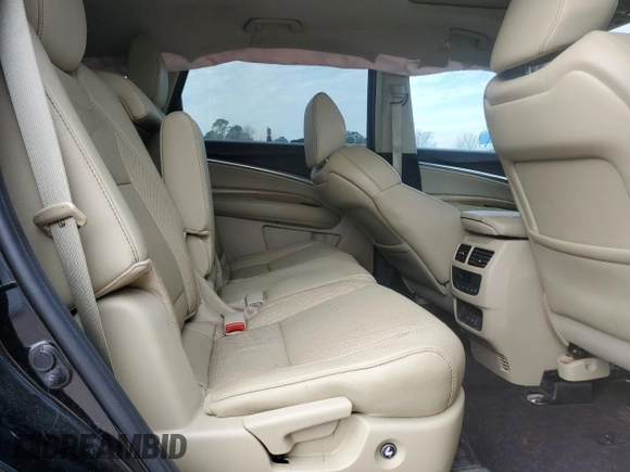 2020 Acura MDX Technology z VIN 5J8YD3H58LL007727, wystawiony jako Copart lot #45608205 z przebiegiem 42 627 mil mil oraz Nie do naprawy • Non repairable. Historia ofert i sprzedaży dostępna na DreamBid. Obrazek 12.