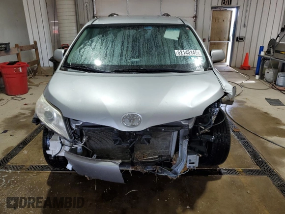 2012 Toyota Sienna LE AAS with VIN 5TDKK3DC6CS264818, listed as a Copart auction lot 52145145 with 143,510 mi miles and Salvage Title. Bid and sale history available at carsss.com. Image 5.