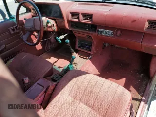 1987 Toyota 4Runner с VIN JT4RN62D3H0161126, выставлен на аукционе Copart как лот 58435425 с пробегом 260 063 миль миль и Чистый • Clean title. История ставок и продаж доступна на DreamBid. Изображение 8.