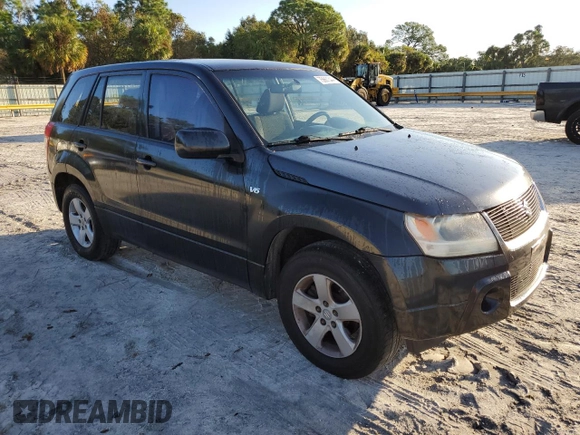2007 Suzuki Grand Vitara z VIN JS3TE941674200553, wystawiony jako Copart lot #75667344 z przebiegiem 177 312 mil mil oraz Szkoda całkowita • Salvage title. Historia ofert i sprzedaży dostępna na DreamBid. Obrazek 4.