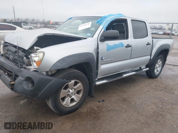 2008 Toyota Tacoma PreRunner with VIN 3TMJU62N78M064162, listed as a IAAI auction lot 41544142 with 195,525 mi miles. Bid and sale history available at carsss.com. Image 18.