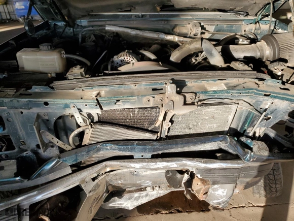 1997 Ford F-250 HD Crew Cab with VIN 1FTHW26F1VEA19272, listed as a Copart auction lot 87018624 with NaN miles and Salvage Title. Bid and sale history available at carsss.com. Image 11.