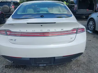 2013 Lincoln MKZ с VIN 3LN6L2GKXDR812881, выставлен на аукционе IAAI как лот 42243134 с пробегом 79 595 миль миль и . История ставок и продаж доступна на DreamBid. Изображение 16.
