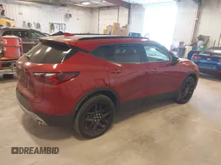 2021 Chevrolet Blazer LT z VIN 3GNKBJRS2MS520283, wystawiony jako IAAI lot #42059583 z przebiegiem 81 284 mil mil oraz . Historia ofert i sprzedaży dostępna na DreamBid. Obrazek 4.