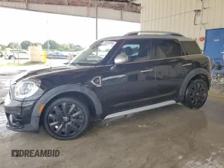 2018 MINI Countryman Cooper S with VIN WMZYT3C32J3E93605, listed as a Copart auction lot 75333004 with 64,132 mi miles and Salvage Title. Bid and sale history available at carsss.com. Image 1.
