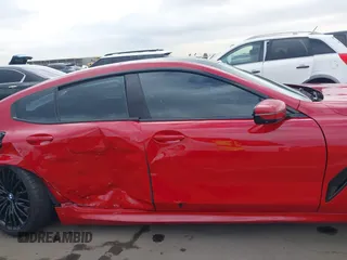 2022 BMW 8 Series M850i z VIN WBAGV8C04NCH90015, wystawiony jako IAAI lot #42020711 z przebiegiem 39 801 mil mil oraz . Historia ofert i sprzedaży dostępna na DreamBid. Obrazek 13.
