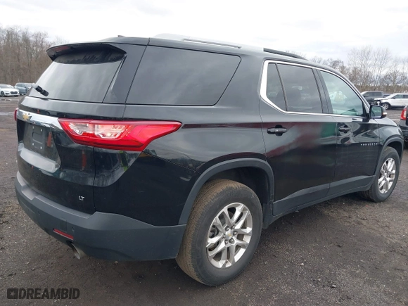 2018 Chevrolet Traverse LT Cloth with VIN 1GNERGKW6JJ204892, listed as a IAAI auction lot 41821372 with 308,738 mi miles. Bid and sale history available at carsss.com. Image 6.
