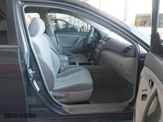 2007 Toyota Camry CE with VIN 4T1BE46K87U026225, listed as a IAAI auction lot 41989320 with 91,910 mi miles. Bid and sale history available at carsss.com. Image 5.