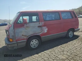 1990 Volkswagen Vanagon with VIN WV2YB0251LG109375, listed as a Copart auction lot 52151265 with 295,731 mi miles and Clean Title. Bid and sale history available at DreamBid. Image 1.
